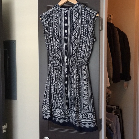 Blue and white mini dress - Picture 2 of 3